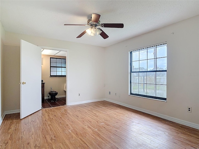 318 Mitnik Dr, Deltona, FL 32738 - photo 44