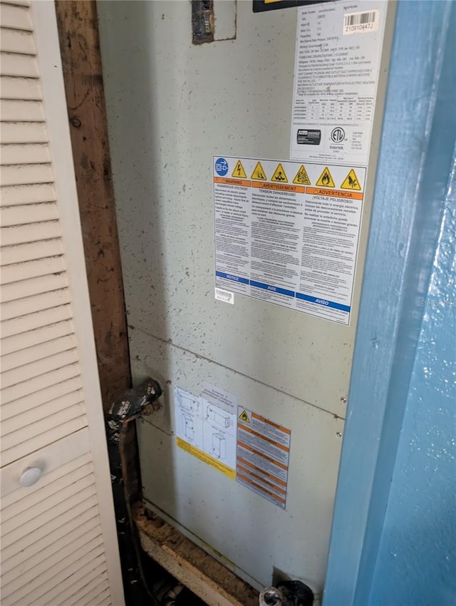5195 Edwina St, Orlando, FL 32811 - utilities with heating unit