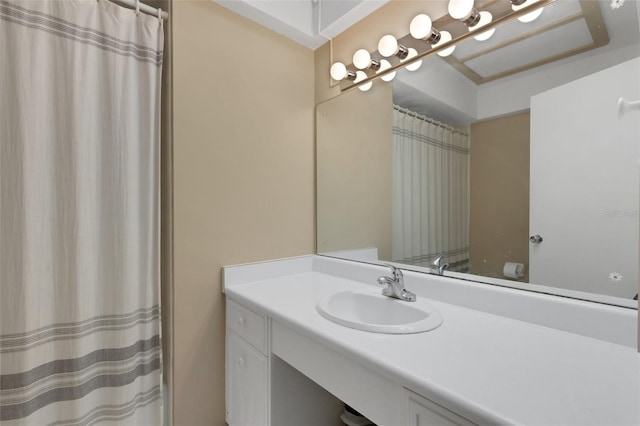 3140 Village Green Dr Unit 1119, Sarasota, FL 34239 - bathroom with vanity and a shower with curtain