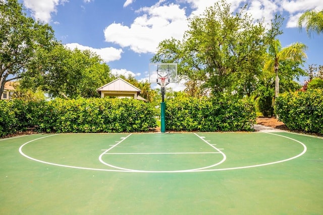 11790 Fennemore Way, Parrish, FL 34219 - view of sport court featuring community basketball court