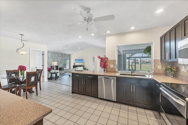 1511 Waterford Dr, Venice, FL 34292 - photo 7