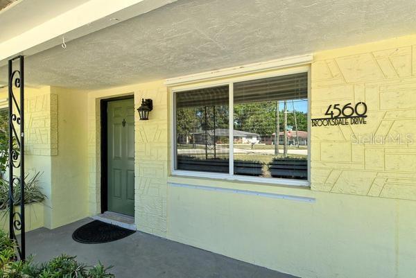 4560 Brooksdale Dr, Sarasota, FL 34232 - view of property entrance