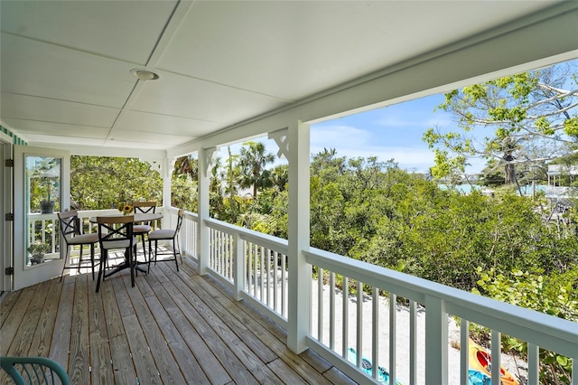 111 Faubel St, Sarasota, FL 34242 - deck with outdoor dining space