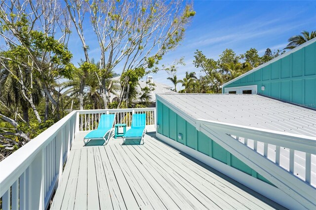 111 Faubel St, Sarasota, FL 34242 - view of deck
