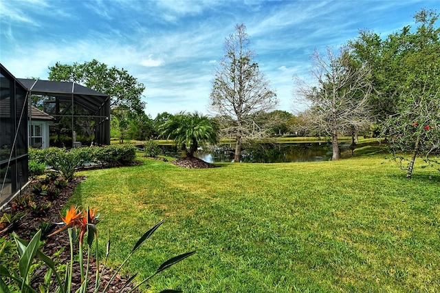 7137 Orchid Island Pl, Bradenton, FL 34202 - view of yard featuring a water view and glass enclosure