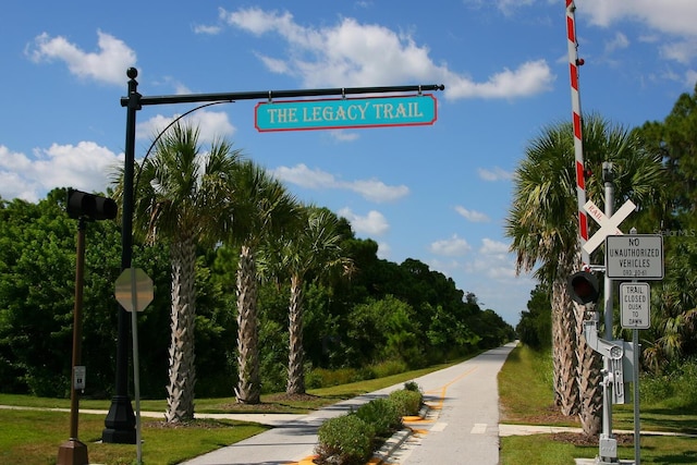 2439 Sonoma Dr W, Nokomis, FL 34275 - view of community with a yard