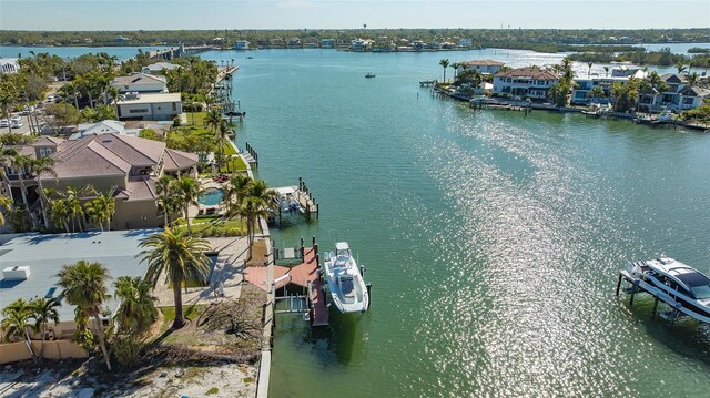 762 Siesta Dr, Sarasota, FL 34242
