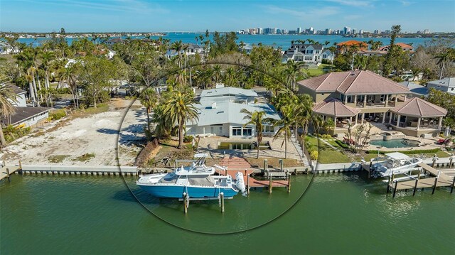 762 Siesta Dr, Sarasota, FL 34242