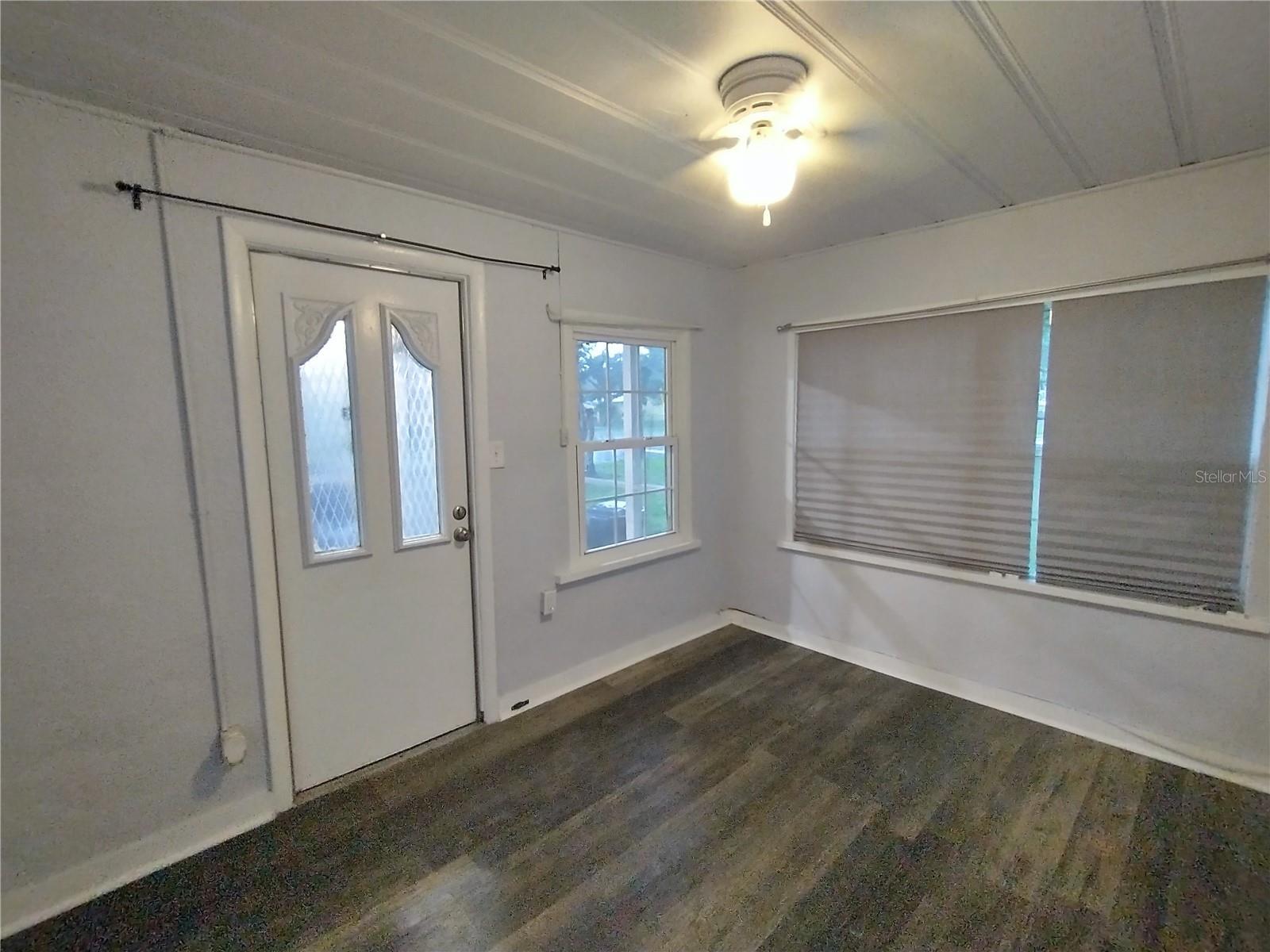 4390 43rd St N, Saint Petersburg, FL 33714 - photo 16