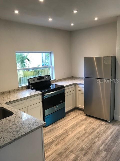 2745 2nd Ave S, Saint Petersburg, FL 33712 - photo 14