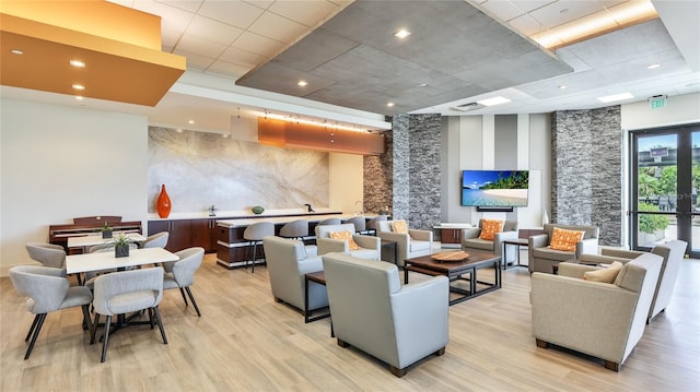 1211 Gulf Of Mexico Dr Unit 309, Longboat Key, FL 34228 - common area featuring recessed lighting