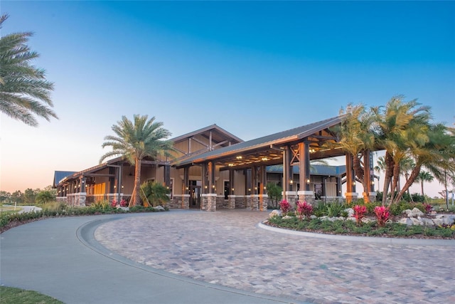 11716 Strandhill Ct, Lakewood Ranch, FL 34202 - exterior space featuring curved driveway