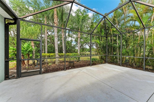 7278 Lismore Ct, Lakewood Ranch, FL 34202 - view of patio featuring a lanai