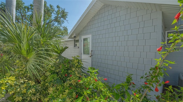 view of property exterior