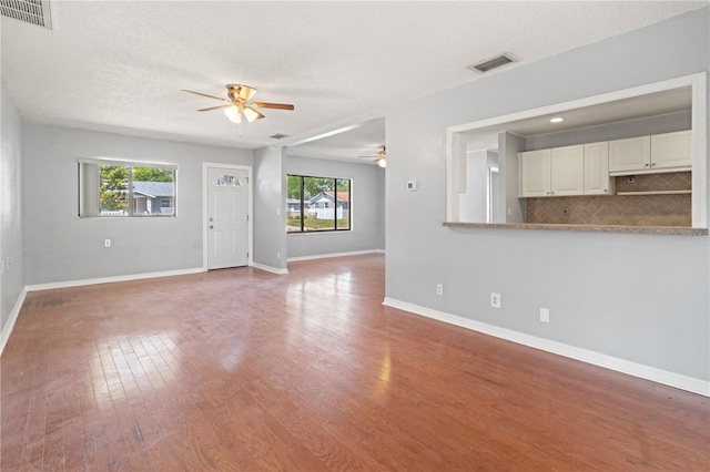218 80th Ave N, Saint Petersburg, FL 33702 - photo 3