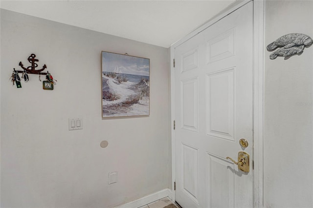 501 Lakeside Dr Unit 501, Bradenton, FL 34210 - hall featuring baseboards