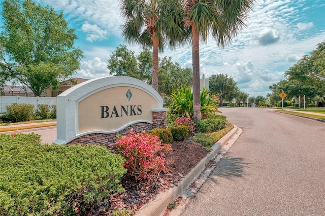 6310 Golden Eye Gln, Lakewood Ranch, FL 34202 - view of community sign