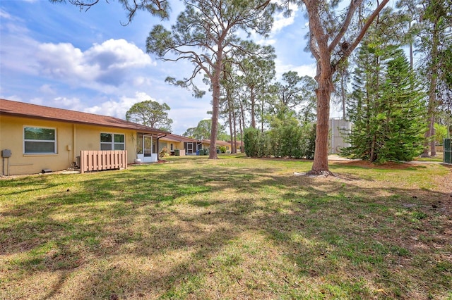 4420 Tecumseh Trl Unit 38, Sarasota, FL 34233 - view of green lawn