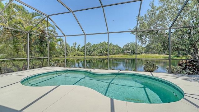12041 Thornhill Ct, Lakewood Ranch, FL 34202 - outdoor pool featuring a patio area, glass enclosure, and a water view