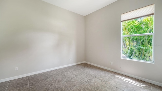 12041 Thornhill Ct, Lakewood Ranch, FL 34202 - unfurnished room with baseboards