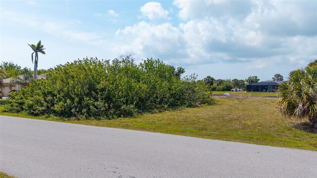 17117 Canary Ln, Port Charlotte, FL 33948