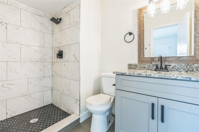 1236 Dovehill Dr, Apopka, FL 32703 - full bath with a tile shower and vanity