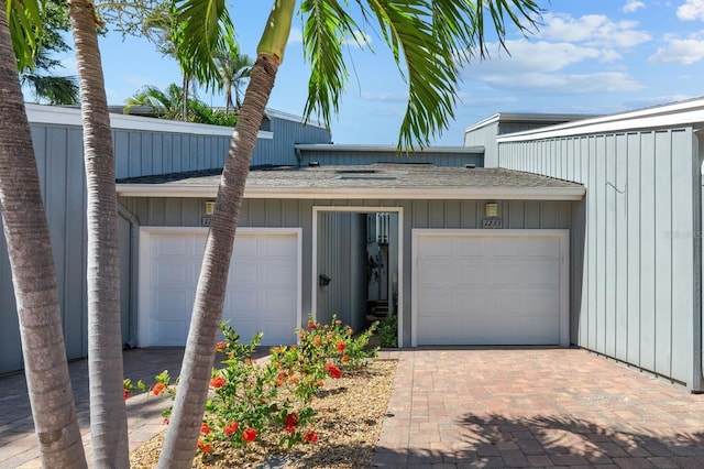 1233 Dockside Pl Unit 207, Sarasota, FL 34242 - garage with decorative driveway