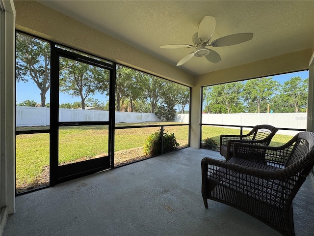 11811 53rd Ct E, Parrish, FL 34219 - sunroom with ceiling fan