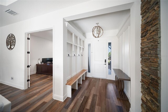 4308 Fly Rod Ter, Parrish, FL 34219 - mudroom featuring baseboards, a notable chandelier, dark wood-style floors, and visible vents