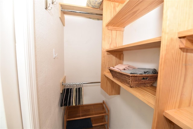 17817 Woodland Ct, Punta Gorda, FL 33982 - view of spacious closet
