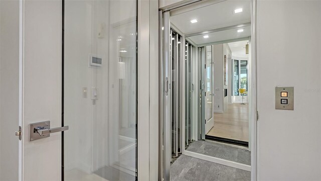 1540 Hillview Dr, Sarasota, FL 34239 - bathroom with concrete floors