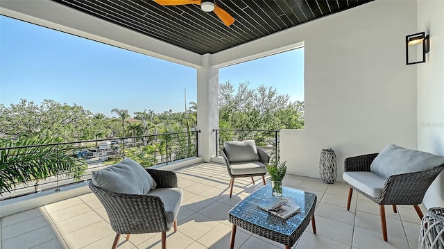 1540 Hillview Dr, Sarasota, FL 34239 - balcony with a ceiling fan