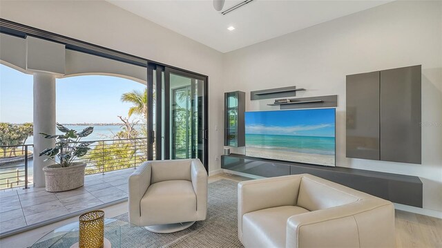 1540 Hillview Dr, Sarasota, FL 34239 - sitting room featuring baseboards and recessed lighting