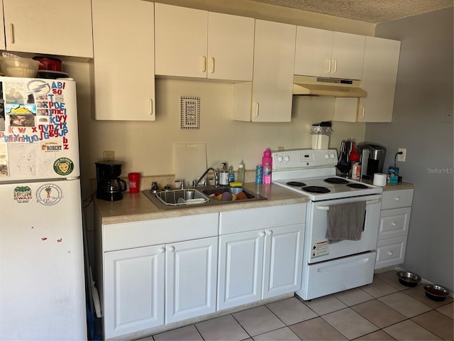 3265 51st Avenue Dr W, Bradenton, FL 34207 - kitchen with light tile patterned flooring, light countertops, white appliances, under cabinet range hood, and a sink