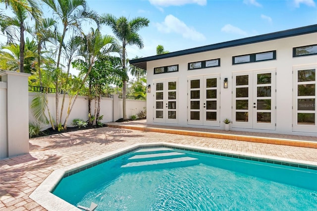 324 Siesta Dr, Sarasota, FL 34242 - photo 49