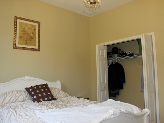 406 Petrel Trl, Bradenton, FL 34212 - bedroom featuring a closet