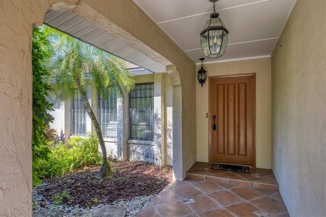 4806 Huntleigh Dr, Sarasota, FL 34233 - entrance to property with stucco siding