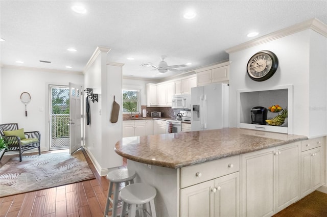 5055 Gulf Of Mexico Dr Unit 435, Longboat Key, FL 34228 - photo 12