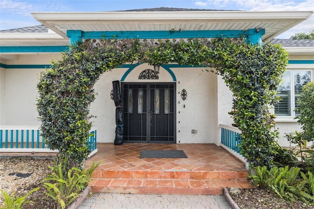 1828 Mova St, Sarasota, FL 34231 - entrance to property with stucco siding