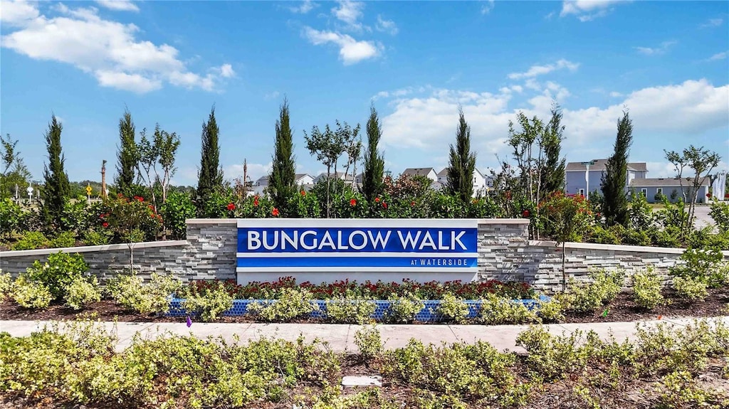 149 Thorne Ln, Sarasota, FL 34240 - view of community sign