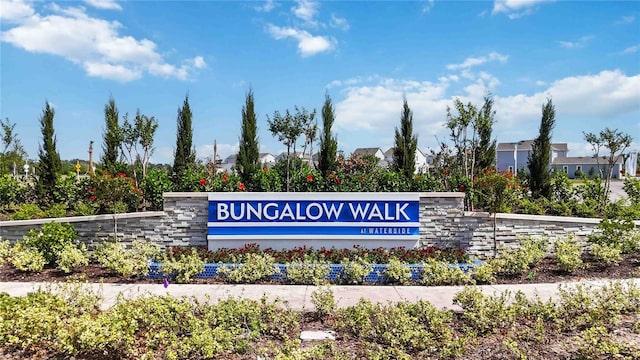 149 Thorne Ln, Sarasota, FL 34240 - view of community sign