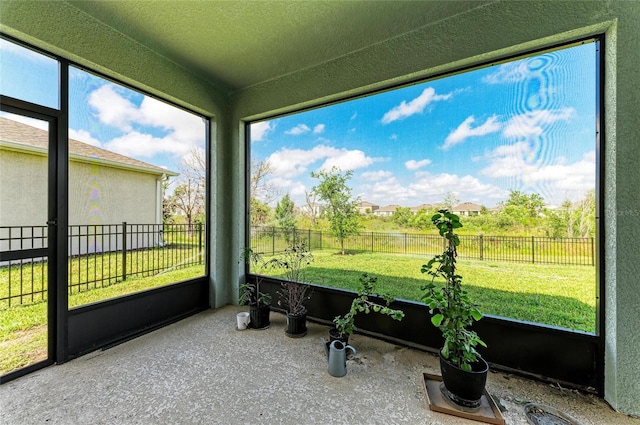 view of sunroom / solarium