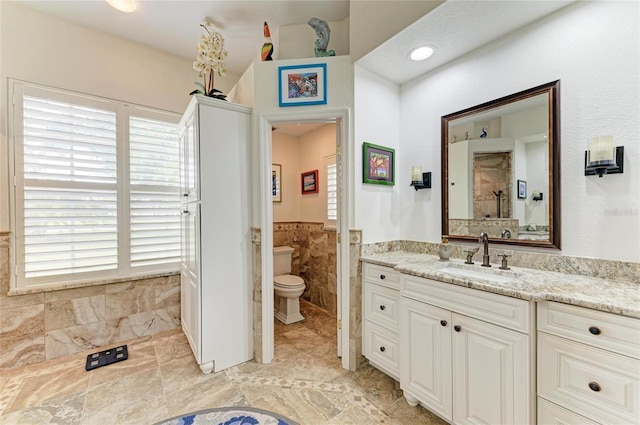 8136 Snowy Egret Pl, Bradenton, FL 34202 - full bath featuring healthy amount of natural light and vanity