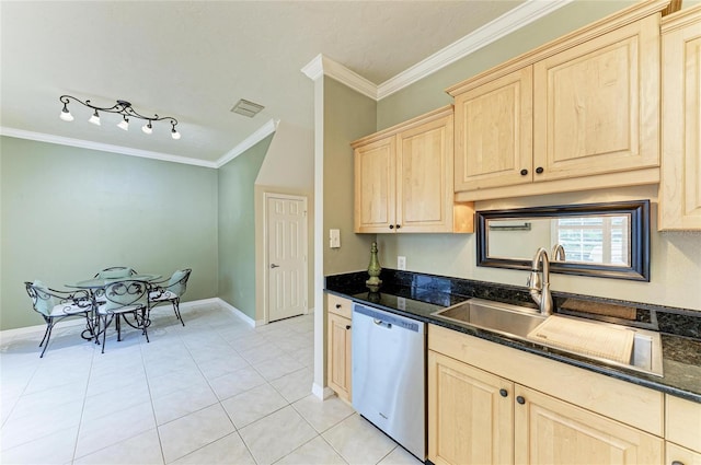 kitchen featuring visible vents, a sink, light brown cabinetry, crown molding, and stainless steel dishwasher