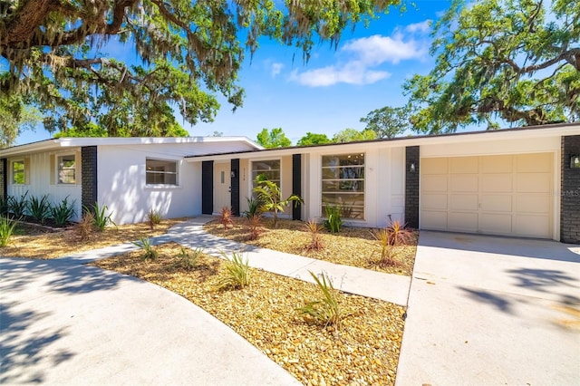 7158 S Leewynn Dr, Sarasota, FL 34240 - photo 30