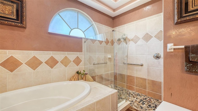 1085 Mallard Marsh Dr, Osprey, FL 34229 - full bath featuring a bath and a walk in shower