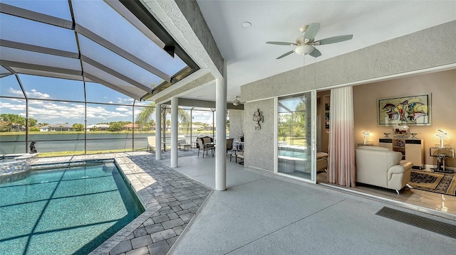 1085 Mallard Marsh Dr, Osprey, FL 34229 - view of swimming pool with ceiling fan, a lanai, a pool with connected hot tub, and a patio