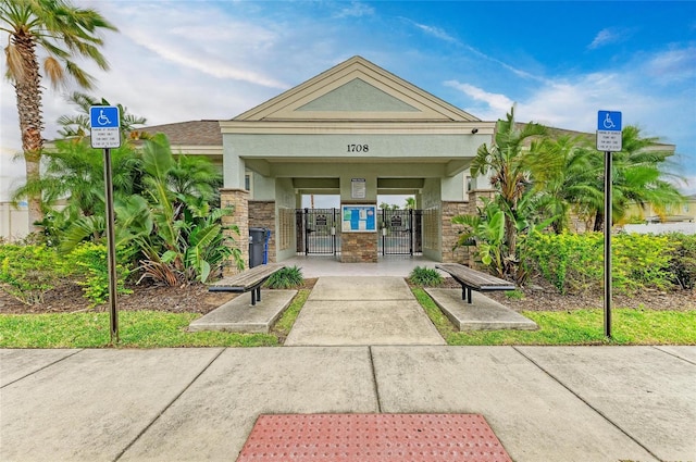 1912 Hawks View Dr, Ruskin, FL 33570 - view of building exterior