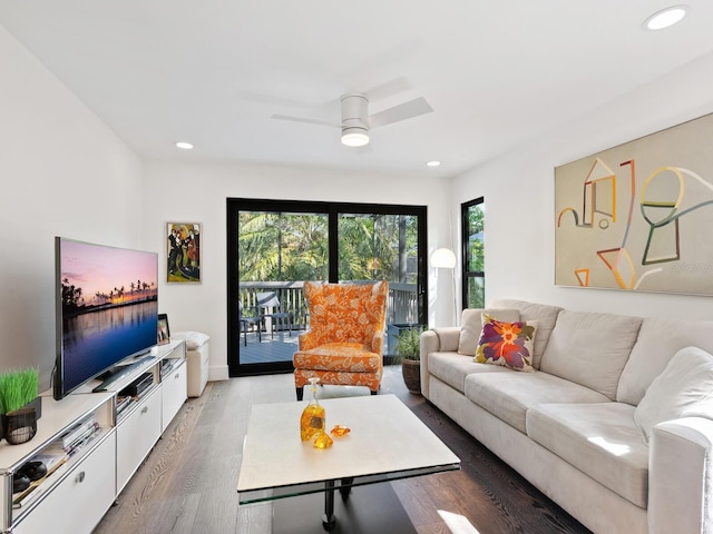 1493 Landings Lake Dr Unit 32, Sarasota, FL 34231 - living area with recessed lighting, light wood-type flooring, a healthy amount of sunlight, and ceiling fan