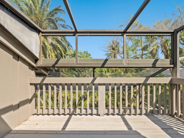 1493 Landings Lake Dr Unit 32, Sarasota, FL 34231 - view of wooden deck